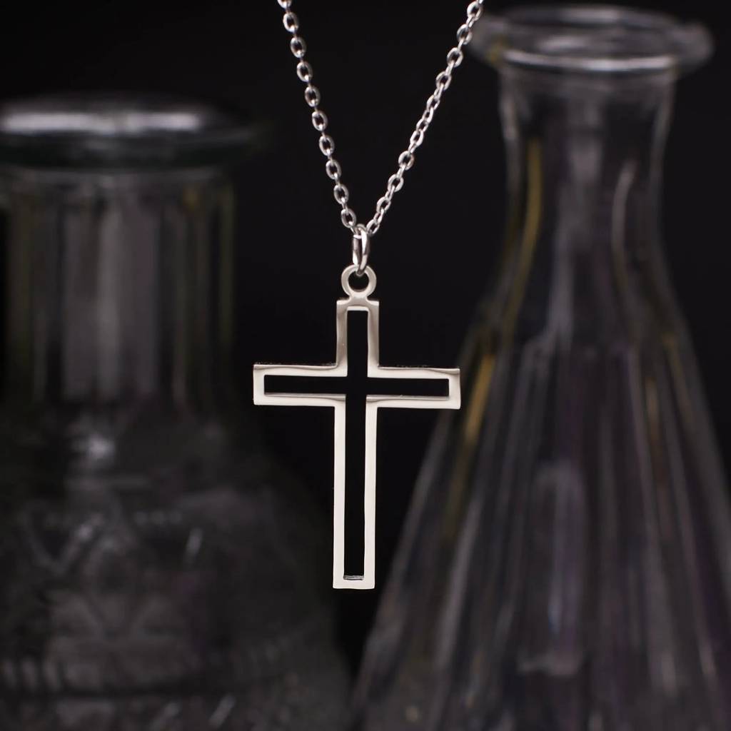 Jesus Love Silver Chain : MN1S0492