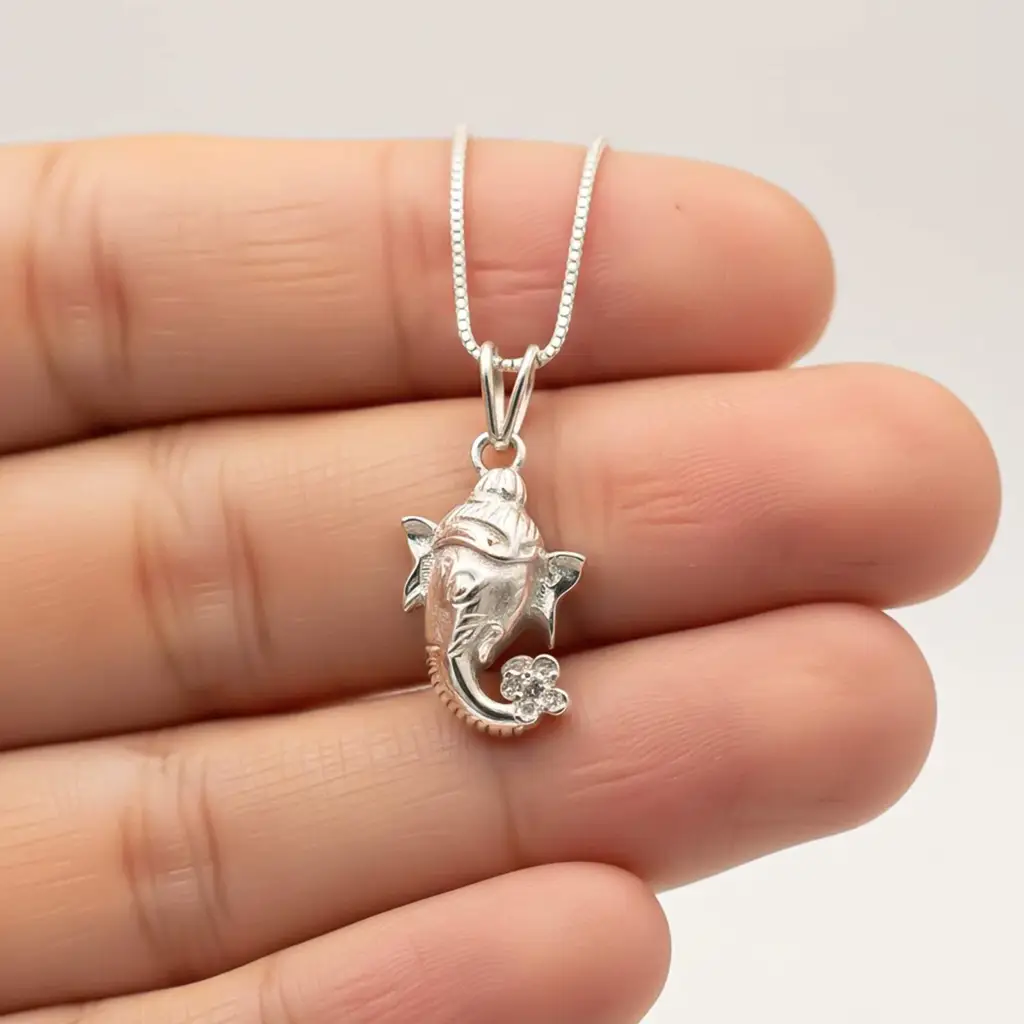 Eternz Certified Jewellery - ZALKARI Silver Lord Bal Ganesha Face Pendant