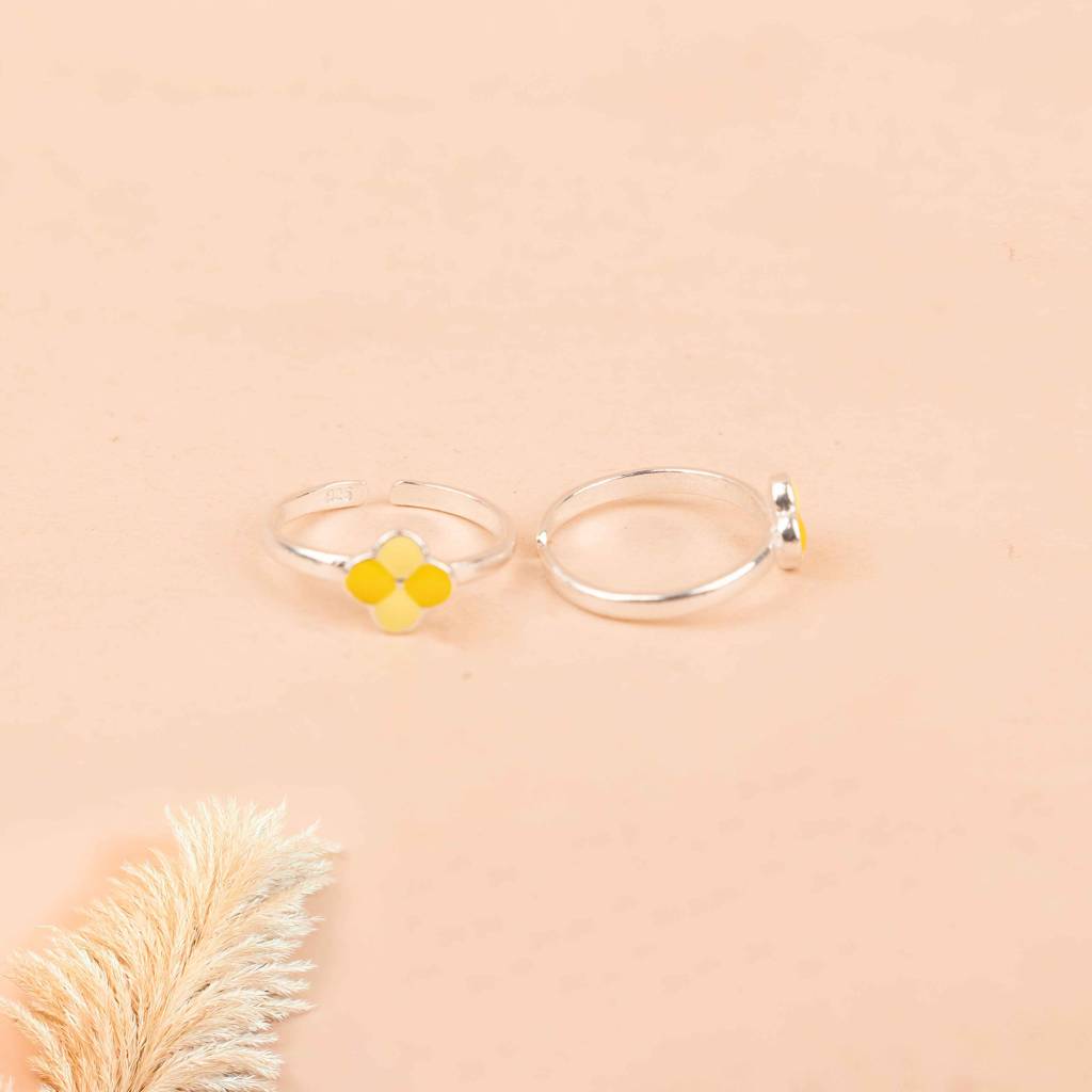 Adya Blossom Bud Toe Ring Cum Midi Ring : SK20105