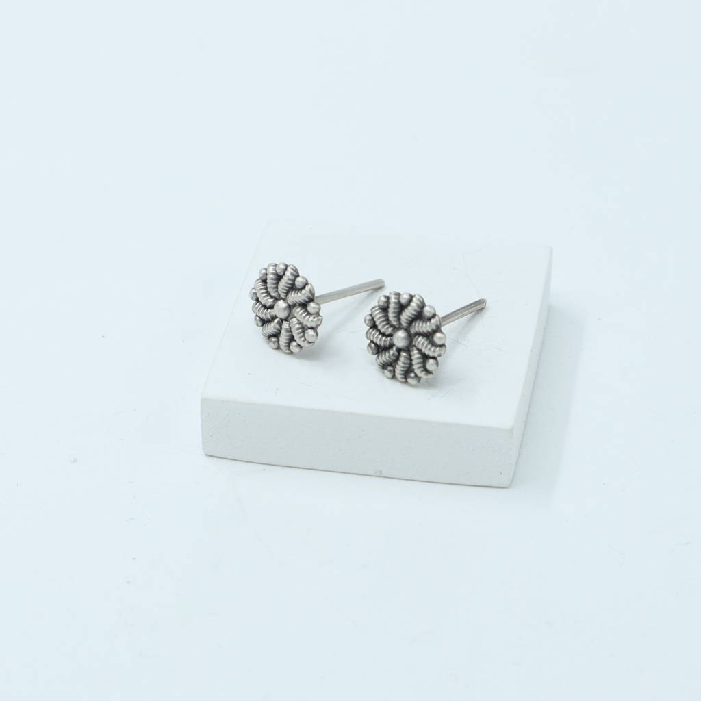 Silver Abstract Flower Stud | 92.5 Silver : 50644375