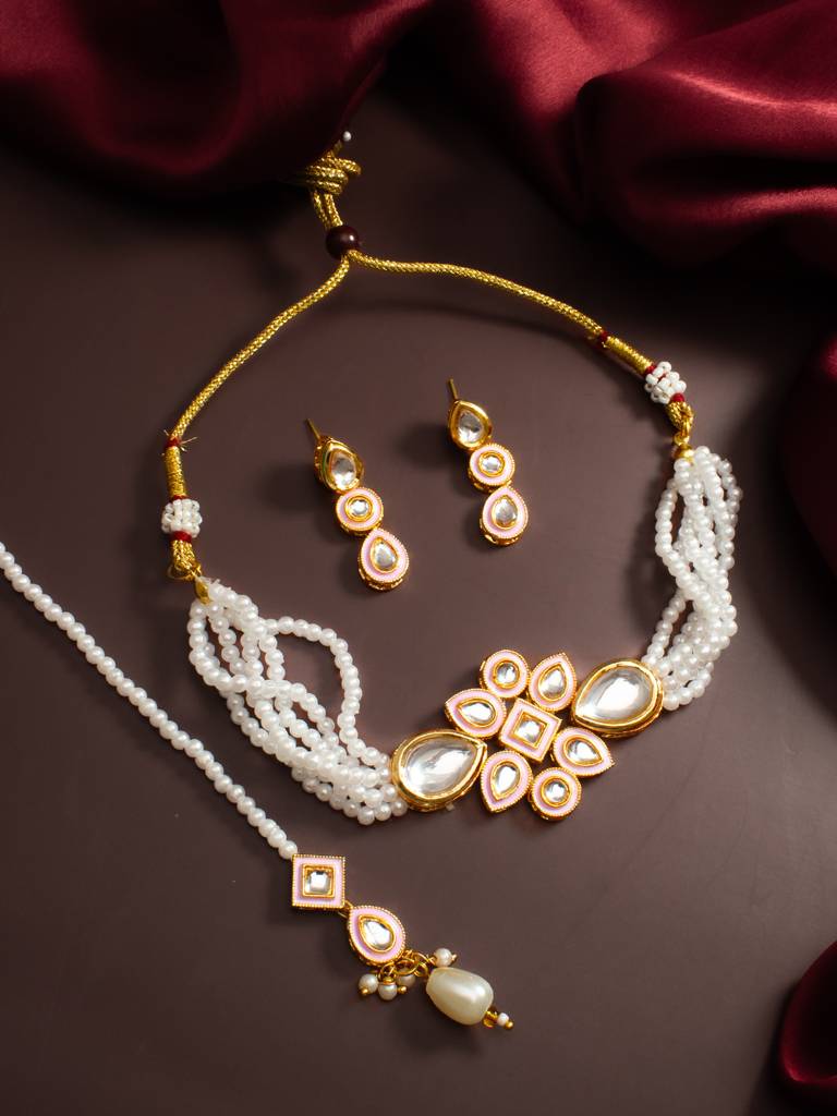 White Kundan Pearl Bridal Necklace Set With Maang Tikka : NK4733