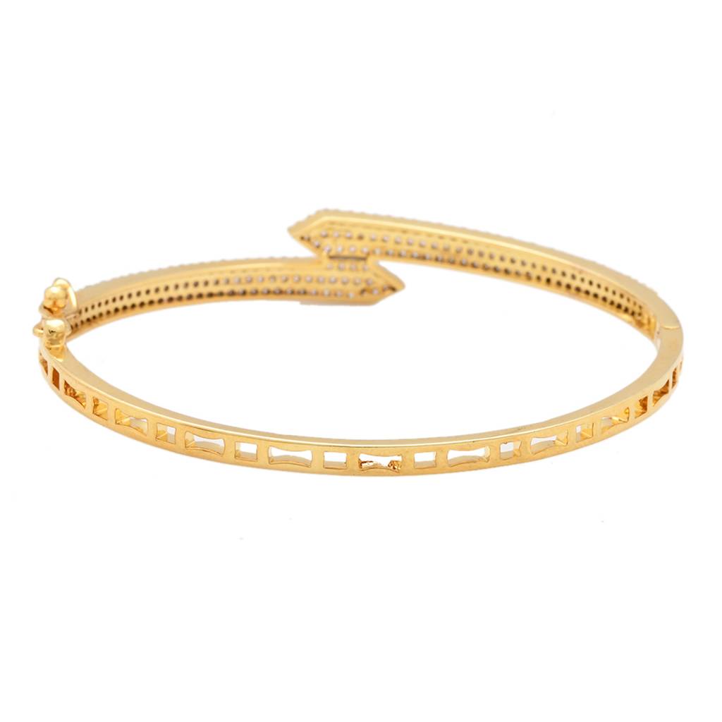 Dazzling Dual Tone American Diamond Bracelet : 8905124539684