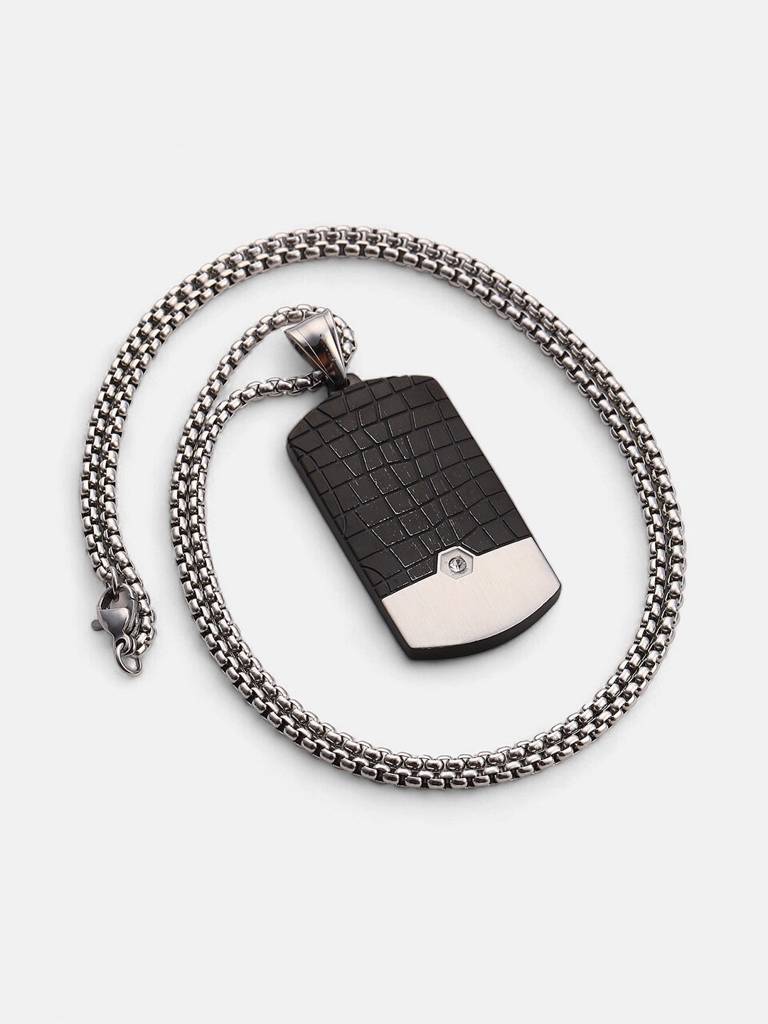 Men'S The Croc-Plate Pendant Necklace - Midnight Black:Metallic Silver : FANC1093