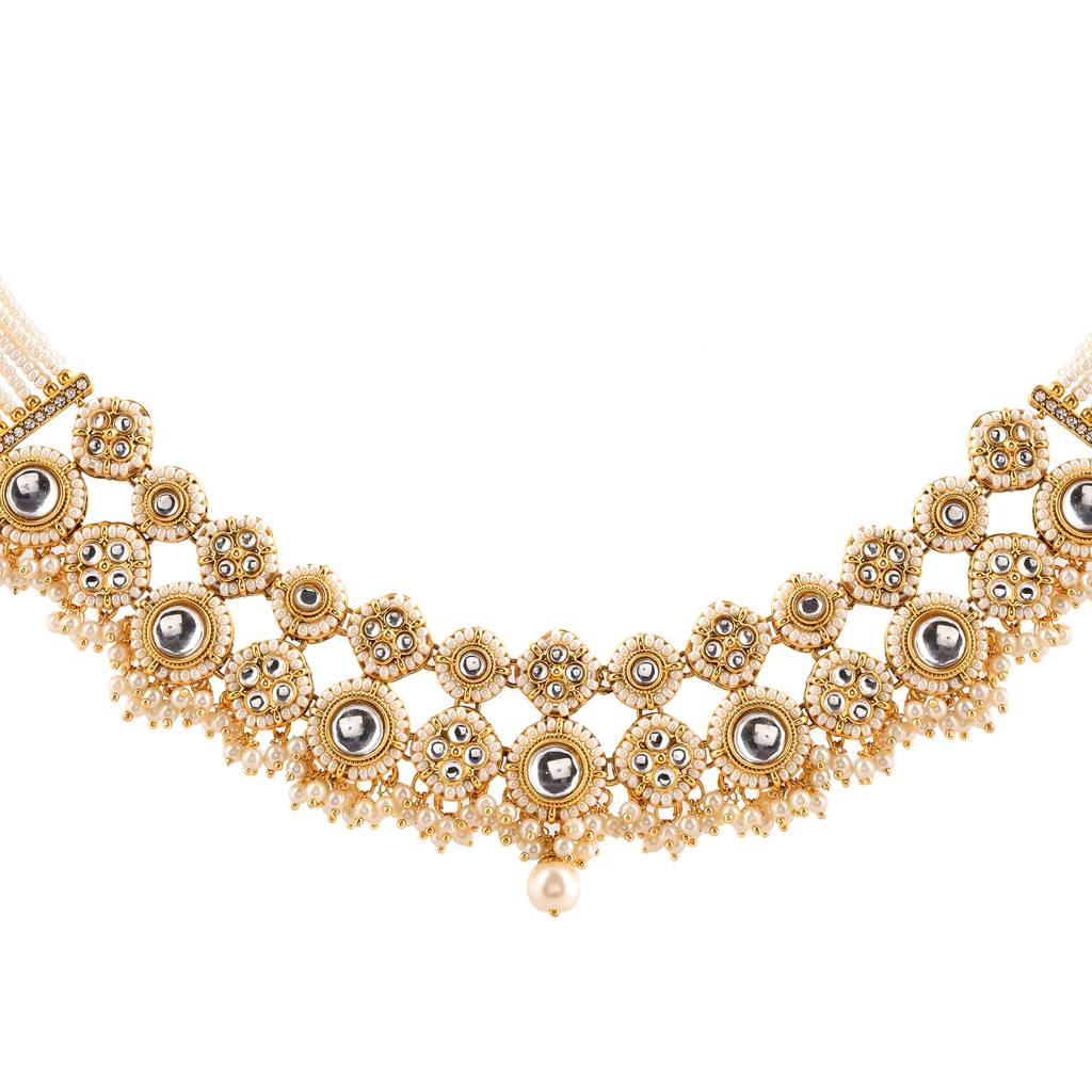 Kundan Opulance White Smoke Pearl-Beaded Yellow Gold-Plated Short Necklace Set : 8905124585360