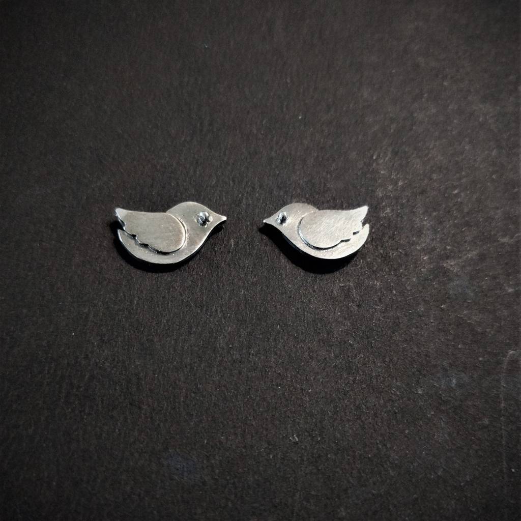 Udaan Studs : SJ42