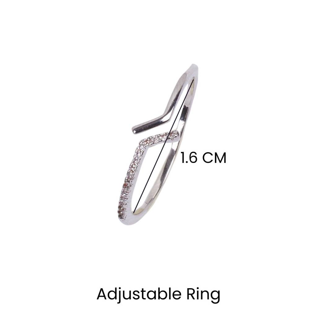 Coralie Break Studded Silver Ring : RS13567-S