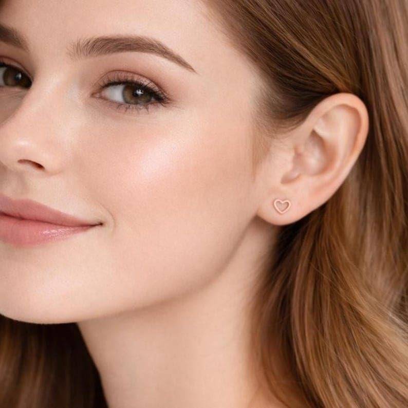 925 Silver Heart Stud Earrings Rose Gold Finish Dainty Love : SE_000912