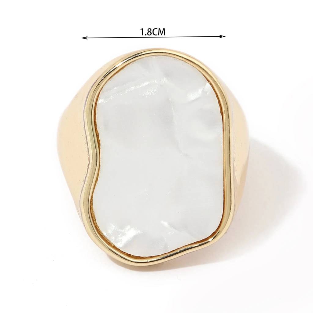 Mother Of Pearl Enamel Ring : RS12893