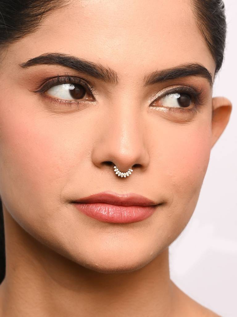 Cluster Sparkle Septum Nose Ring : EWNP4150
