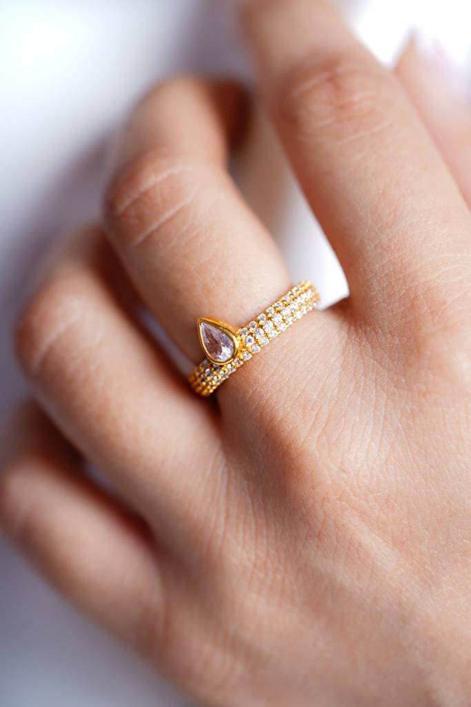 White Serenity Ring : RIN_WHITESE_SS5GV_4879