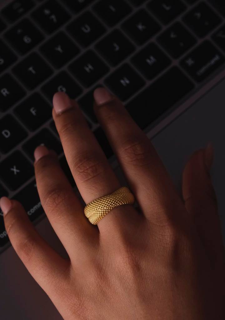 Twirl Snake Ring : RIN_TWIRLSN_GV3_0537