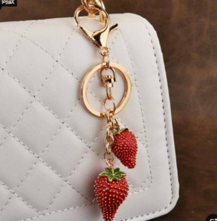 Strawberries Handbag & Purse Charm : C-BG-0042-G-RD