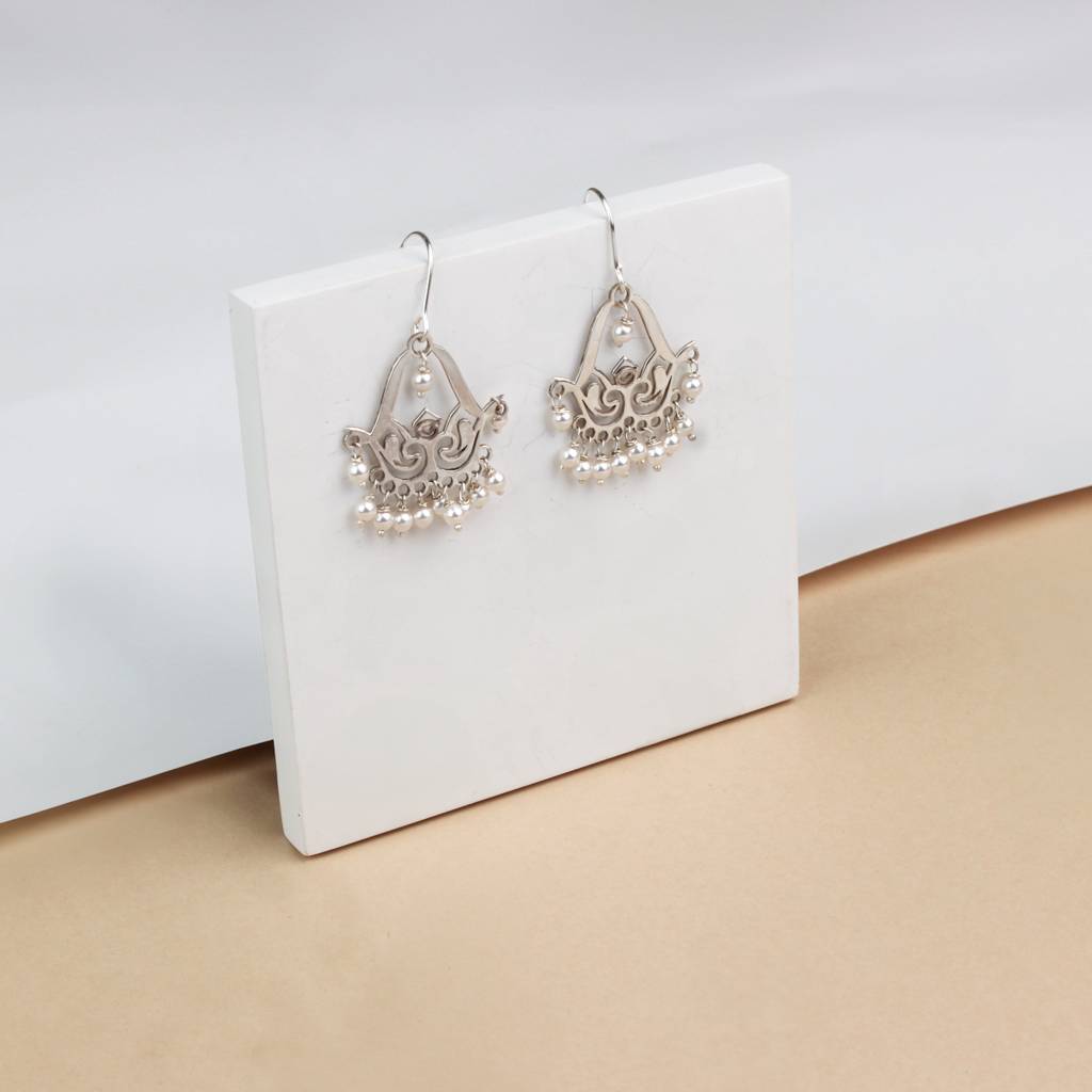 Silver Filigree Pearl Chandbali : 73523351