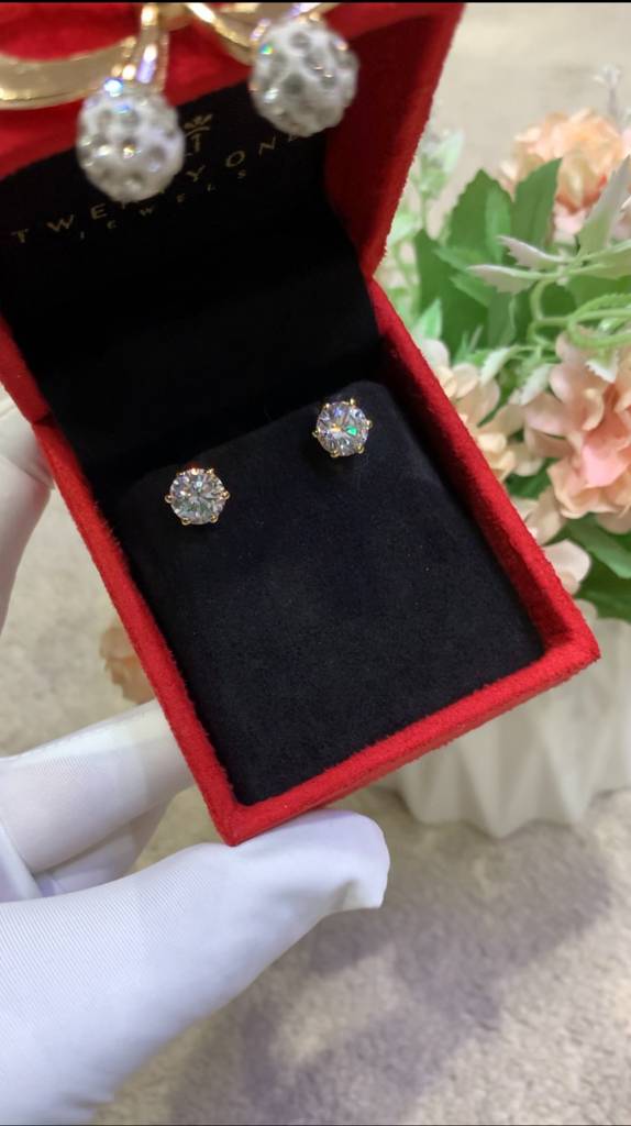 2 Carat Solitaire Studs On 925 Silver With Premium Screw Backs In 18K Gold Finish : TE2168_2