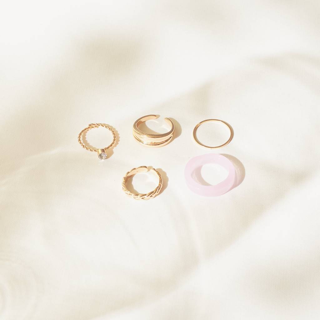 Set Of 5 Caroline Rings : RC52864B