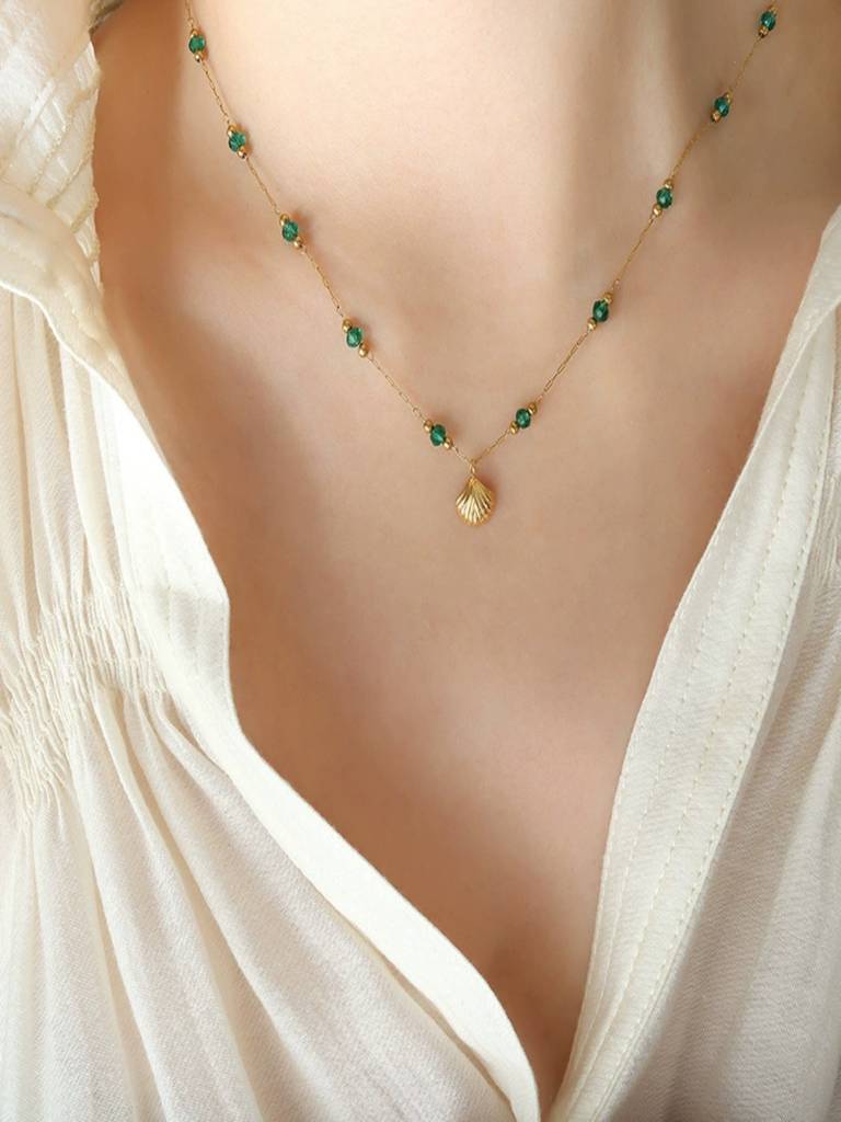 18K Gold Plated Anti-Tarnish Shell And Green Crystal Pendant & Bracelet Set : ALL0725NB990C2