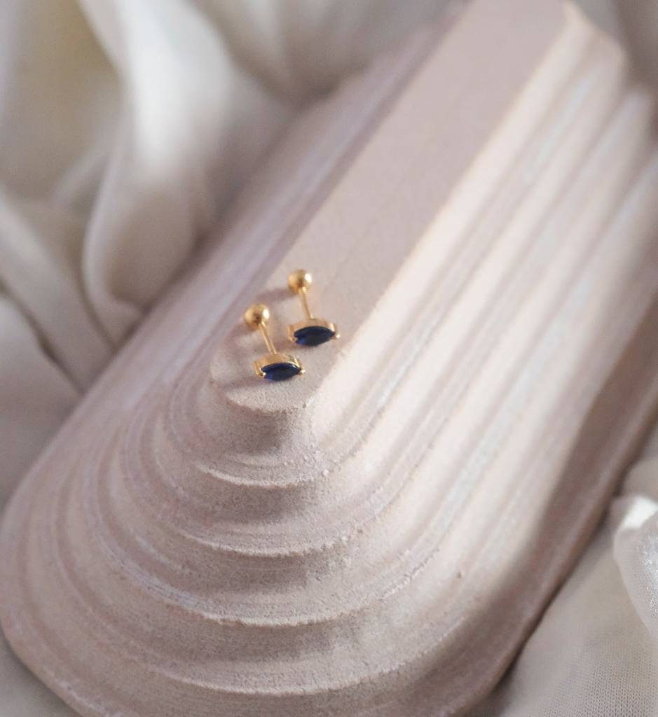 Sapphire Marquise Studs : STU_SAPPHMA_S_3134