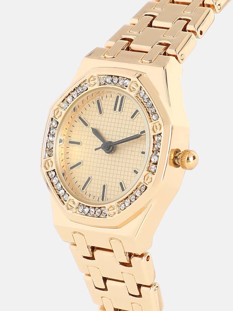 The Aetheria Cushion Watch : HSWC1315