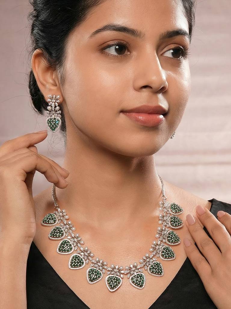 Antique Silver Plated Pearl Studded Cocktail Bridal Statement Jewellery Set : SJNK2991