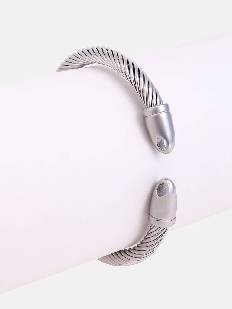 Men'S The Everyday-Ribbed Cuff Bracelet - Metallic Silver : FABR1272