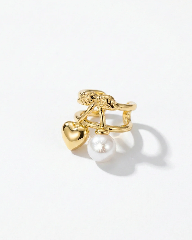 Amour Cherry Ear Cuff : TE114