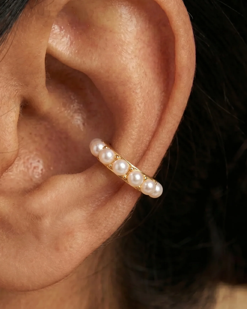 Lunelle Pearl Ear Cuff : TE232