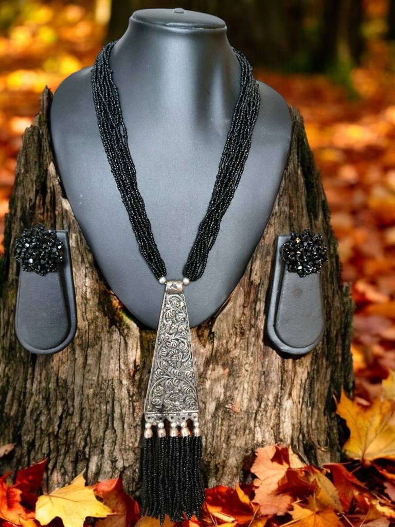 Day-To-Dinner Tie Shaped Oxidized Black Metal Multi-Layered Long Necklace Set : BDE-BLK-TYLG-NWE-024