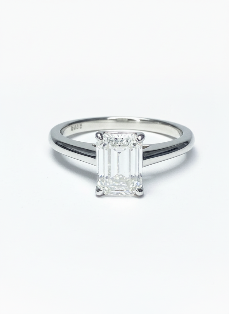 True Ember 1Ct Moissanite Solitaire Ring : GJRG0005RG92551