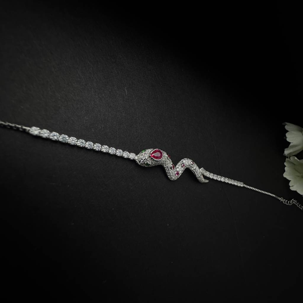 925 Sterling Silver Serpent Head Bracelet With Zircon Stone : 79