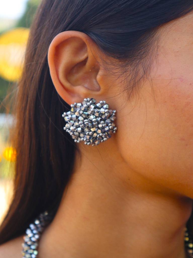 Premium Everyday Studs Made In 3 Days : CRY-SLR-STBS-ONE-200