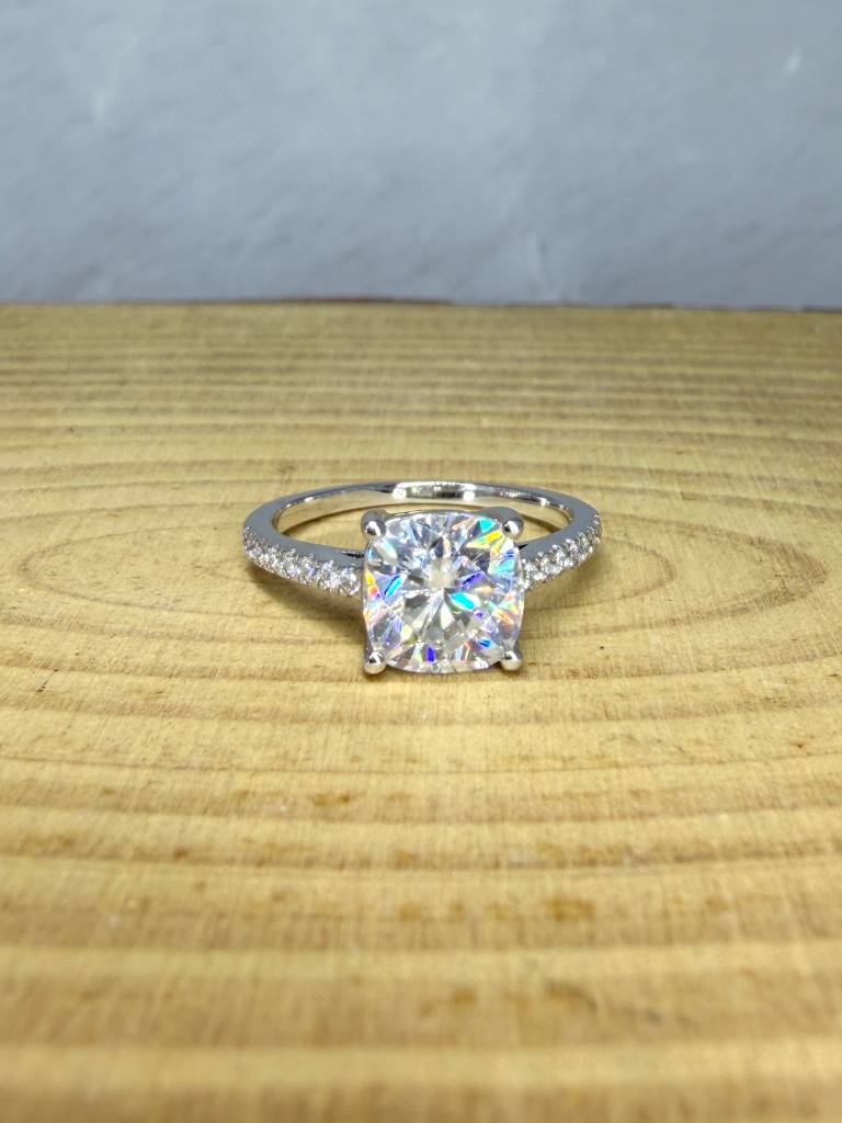 Crystal Tale 2.36Ct Moissanite Engagement Ring : GJRG0022RG925230