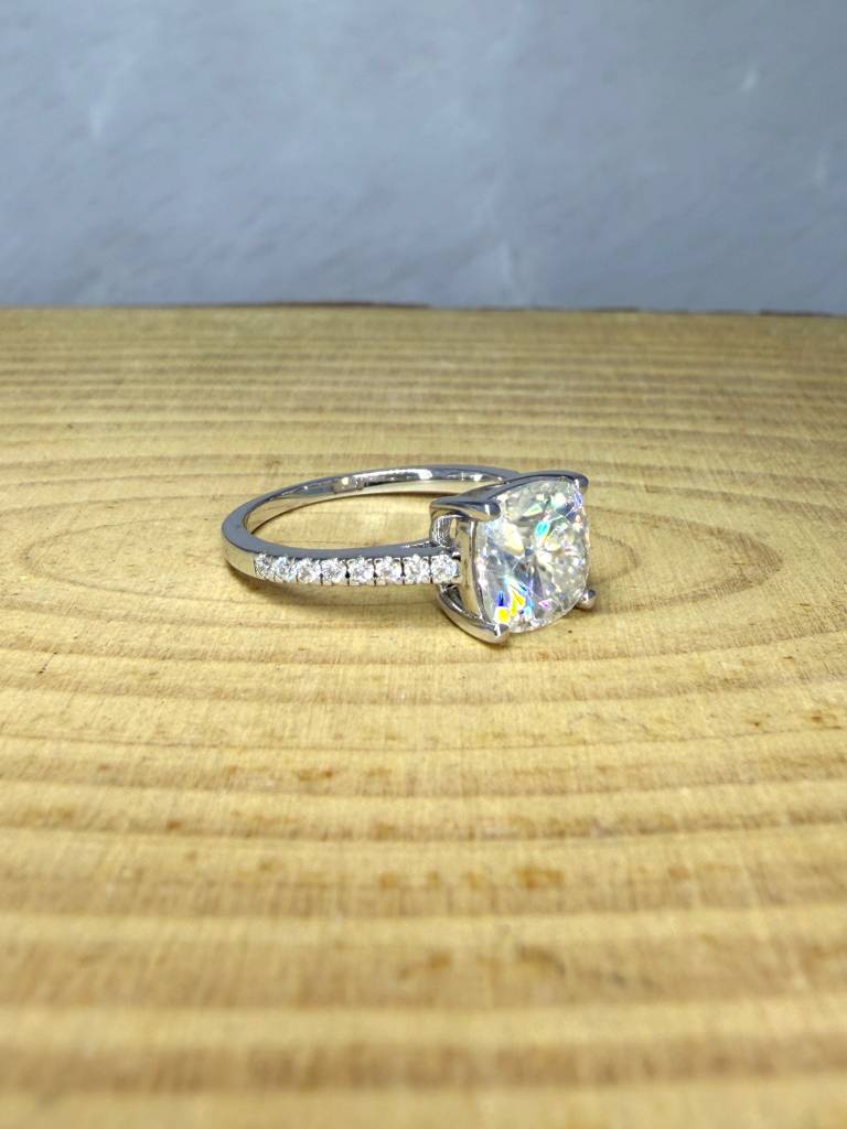 Crystal Tale 2.36Ct Moissanite Engagement Ring : GJRG0022RG925230