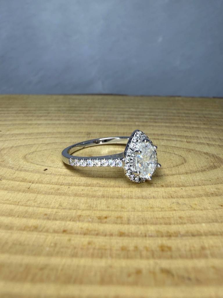 Nova Arc 1.6Ct Moissanite Engagement Ring : GJRG0017RG925134