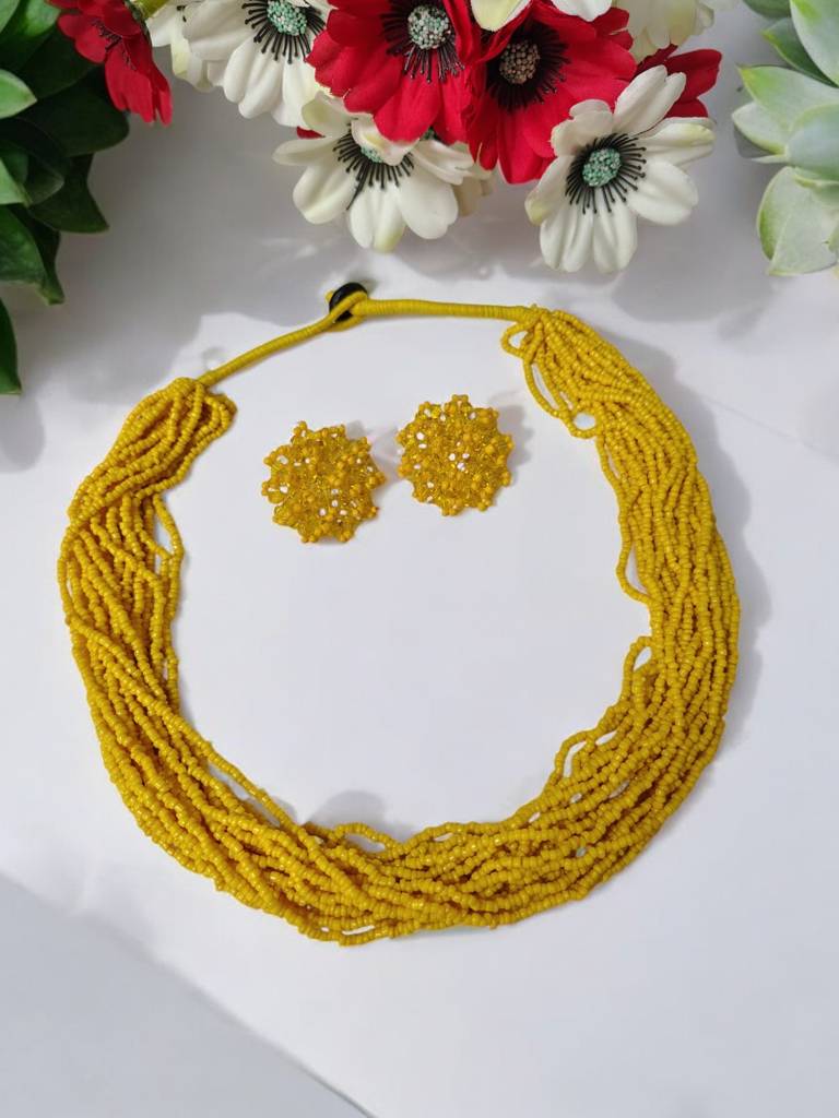 Everyday-To-Occasion Multilayer Beaded Necklace With Matching Earrings : BDE-YLW-20LS-NWE-002