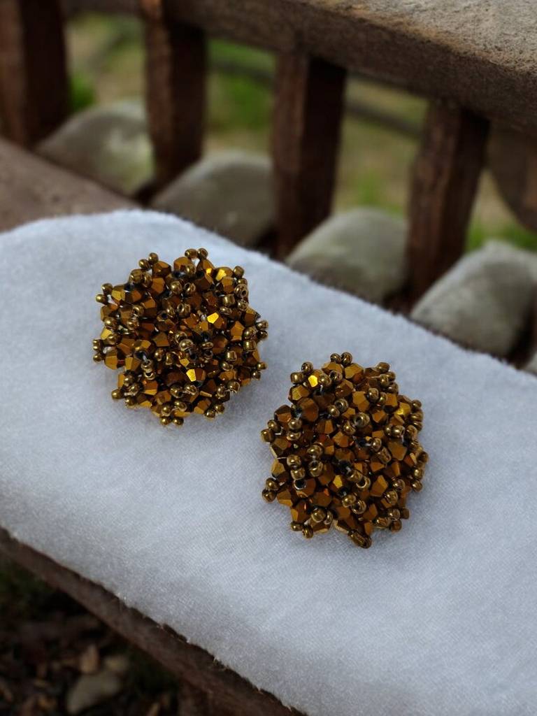 Premium Everyday Studs Made In 3 Days : CRY-GLD-STBS-ONE-189