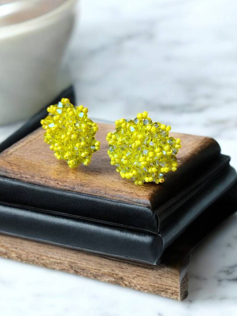 Premium Everyday Studs Made In 3 Days : CRY-LYB-STBS-ONE-215