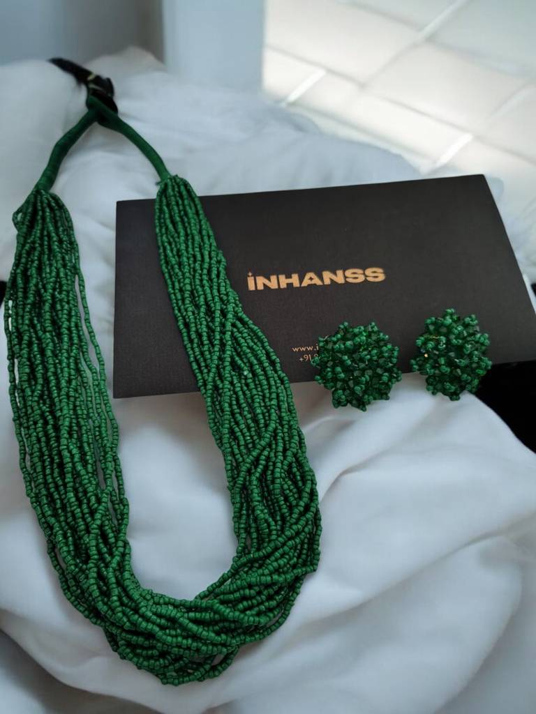 Everyday-To-Occasion Multilayer Beaded Necklace With Matching Earrings : BDE-GRN-20LS-NWE-005