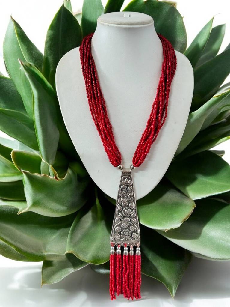 Day-To-Dinner Tie Shaped Oxidized Black Metal Multi-Layered Long Necklace : BDE-RED-TYLG-ONN-220