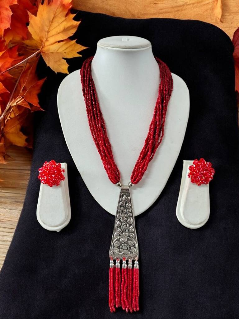 Day-To-Dinner Tie Shaped Oxidized Black Metal Multi-Layered Long Necklace Set : BDE-RED-TYLG-NWE-219