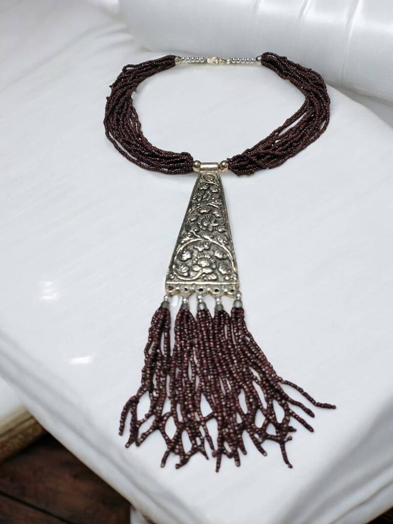 Day-To-Dinner Tie Shaped Oxidized Black Metal Multi-Layered Long Necklace : BDE-CFB-TYLG-ONN-222