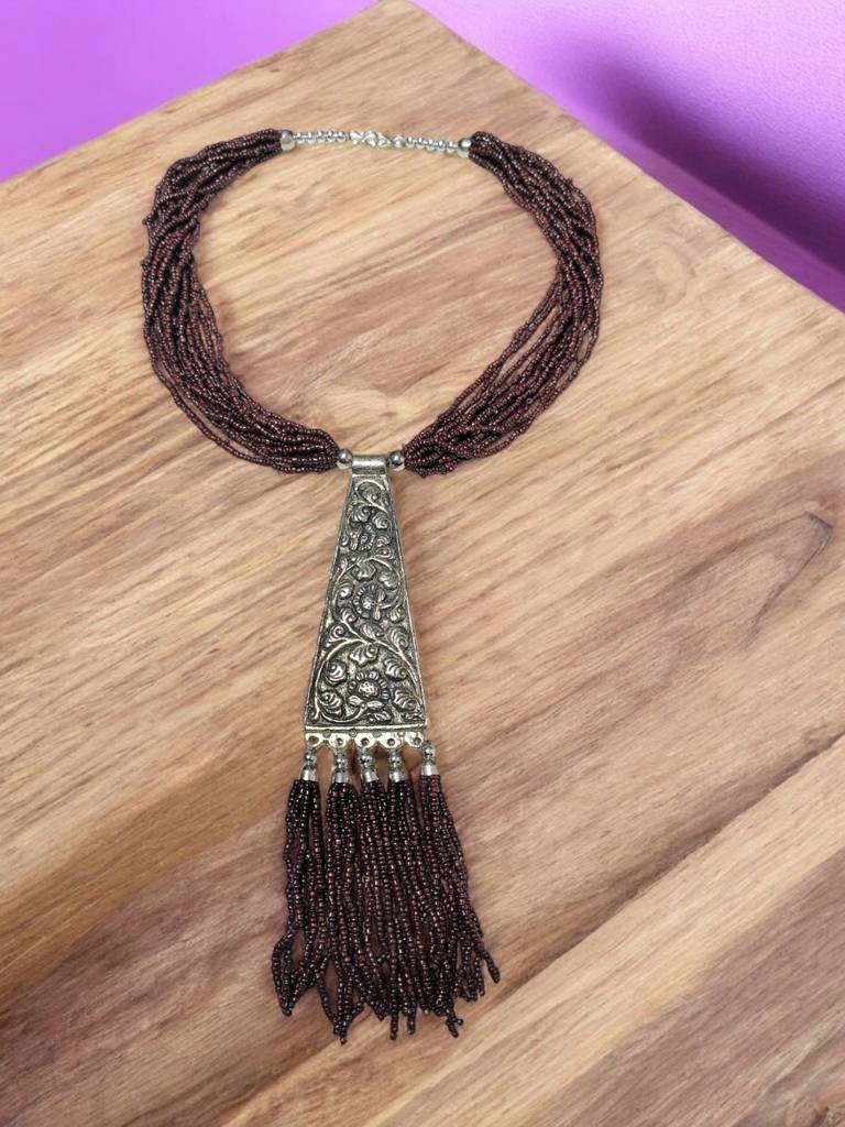 Day-To-Dinner Tie Shaped Oxidized Black Metal Multi-Layered Long Necklace : BDE-CFB-TYLG-ONN-222