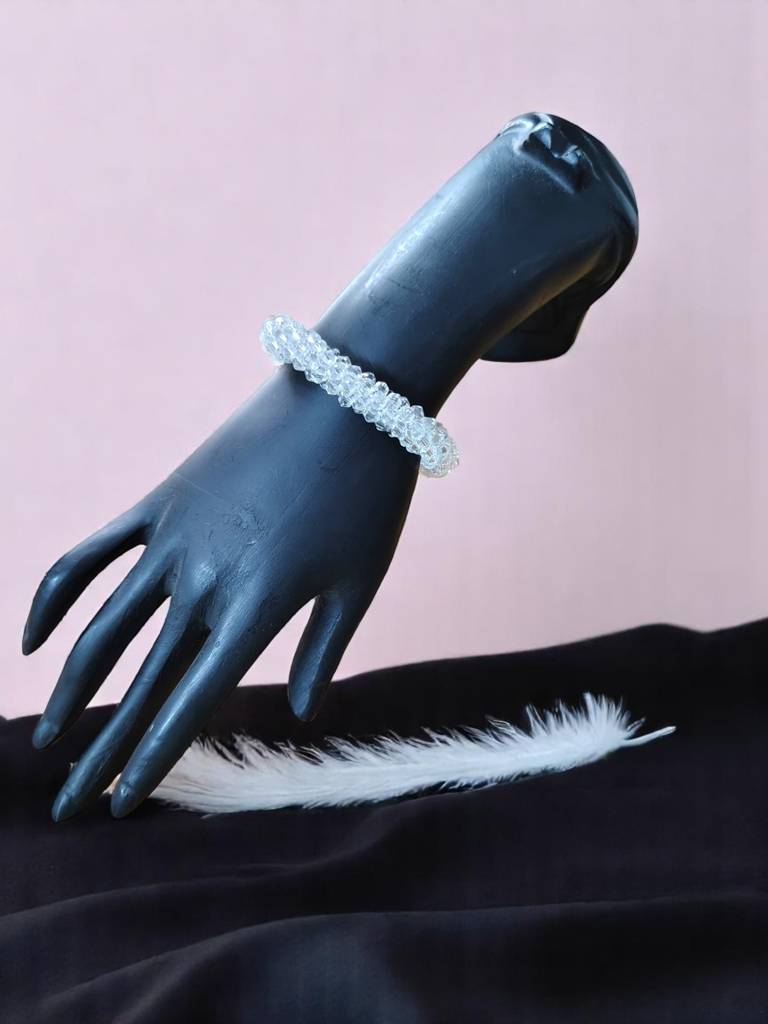 Unisex Crystal Bloom – Adjustable Crystal Bead Bracelets : CRY-WHT-BLT-ONB-042