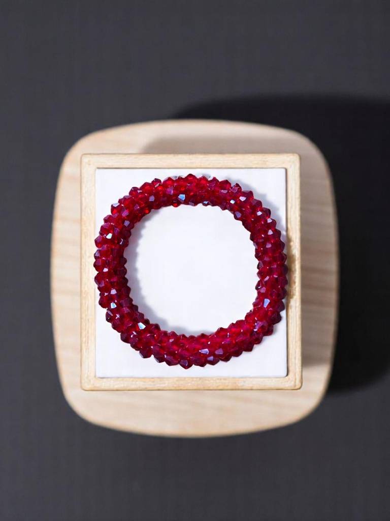 Unisex Crystal Bloom – Adjustable Crystal Bead Bracelets : CRY-MRN-BLT-ONB-109