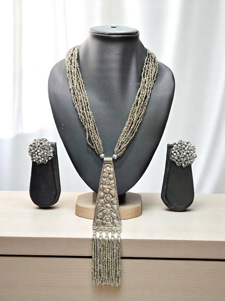 Day-To-Dinner Tie Shaped Oxidized Black Metal Multi-Layered Long Necklace Set : BDE-GRY-TYLG-NWE-228