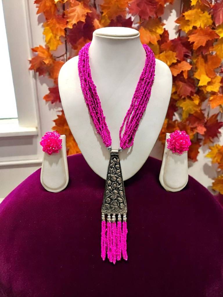Day-To-Dinner Tie Shaped Oxidized Black Metal Multi-Layered Long Necklace Set : BDE-HOP-TYLG-NWE-226