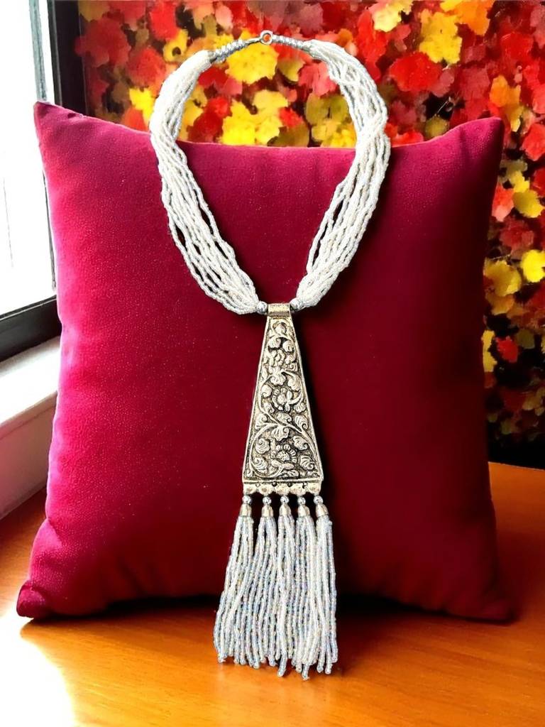 Day-To-Dinner Tie Shaped Oxidized Black Metal Multi-Layered Long Necklace : BDE-OFW-TYLG-ONN-229