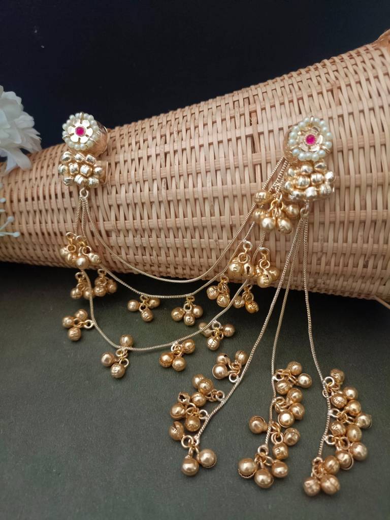 Set Of 2 Pachi Kundan & Ghungaroo Studded Kashmiri Drop Earrings : VS105269