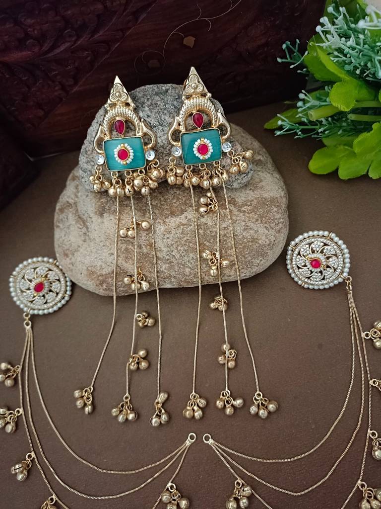 Brass-Plated Kundan Studded & Ghungroo Beaded Kashmiri Drop Earrings With Earchains : VS105335