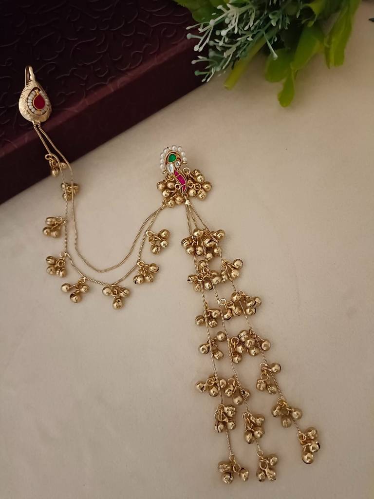 Brass-Plated Kundan Studded & Beaded Contemporary Kashmiri Drop Earrings With Chain : VS105356