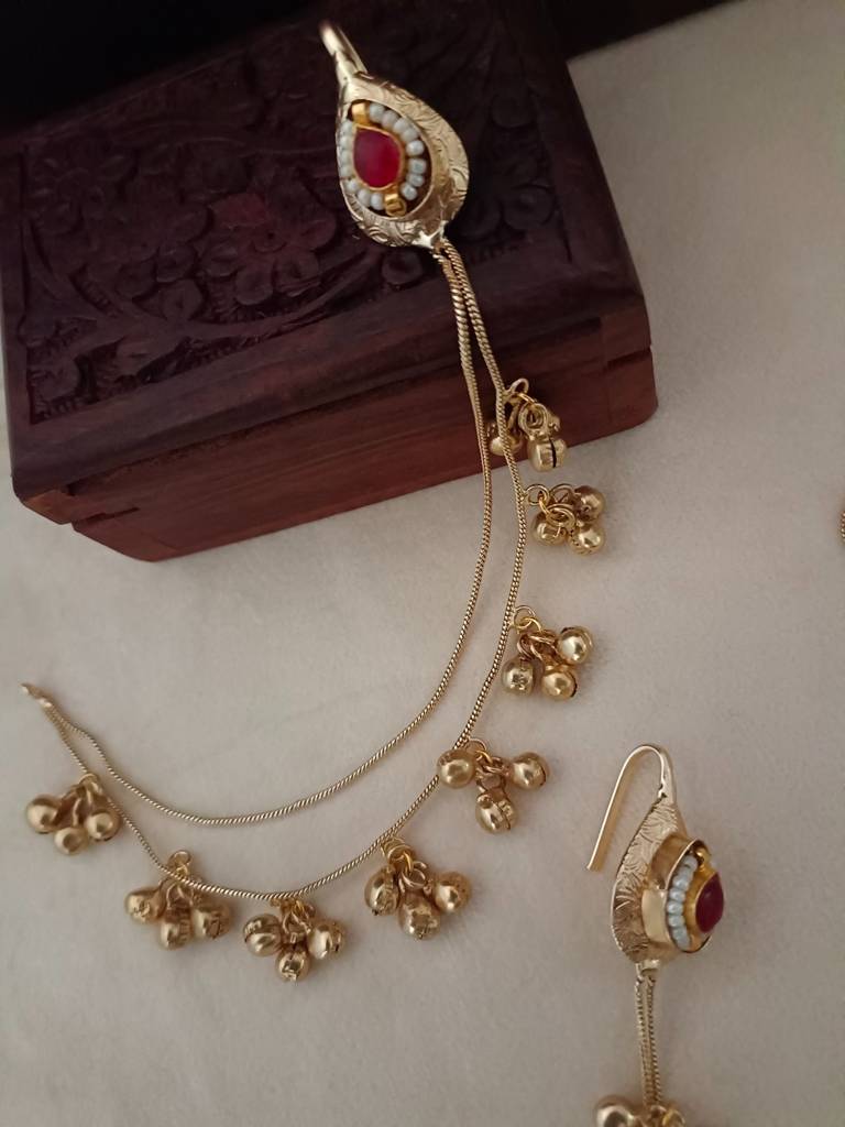 Gold-Tone Ear Chains (Kaan Chain) With Pearl Studs And Ghungroo Dangles : VS105355